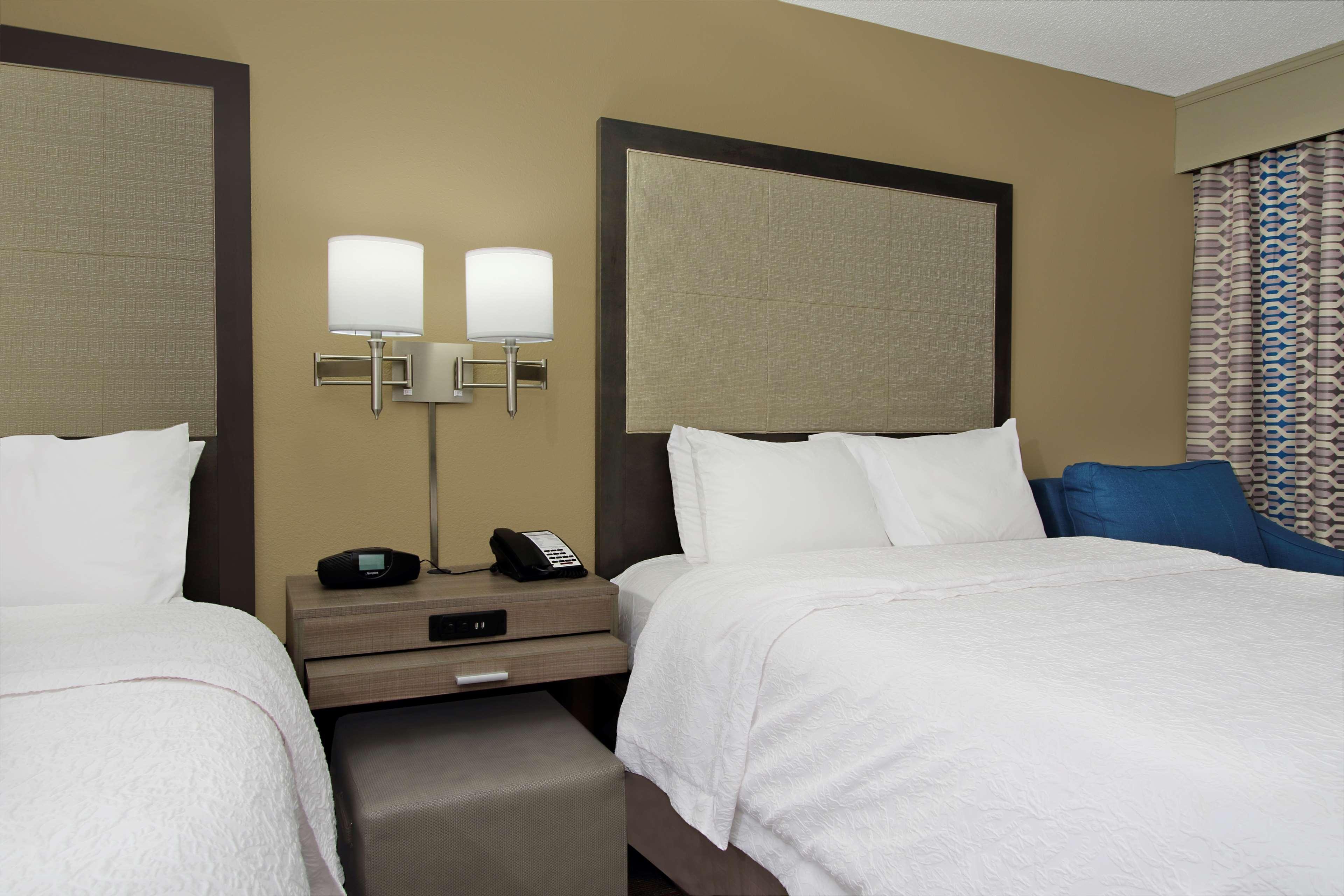 Hampton Inn Madison Ngoại thất bức ảnh